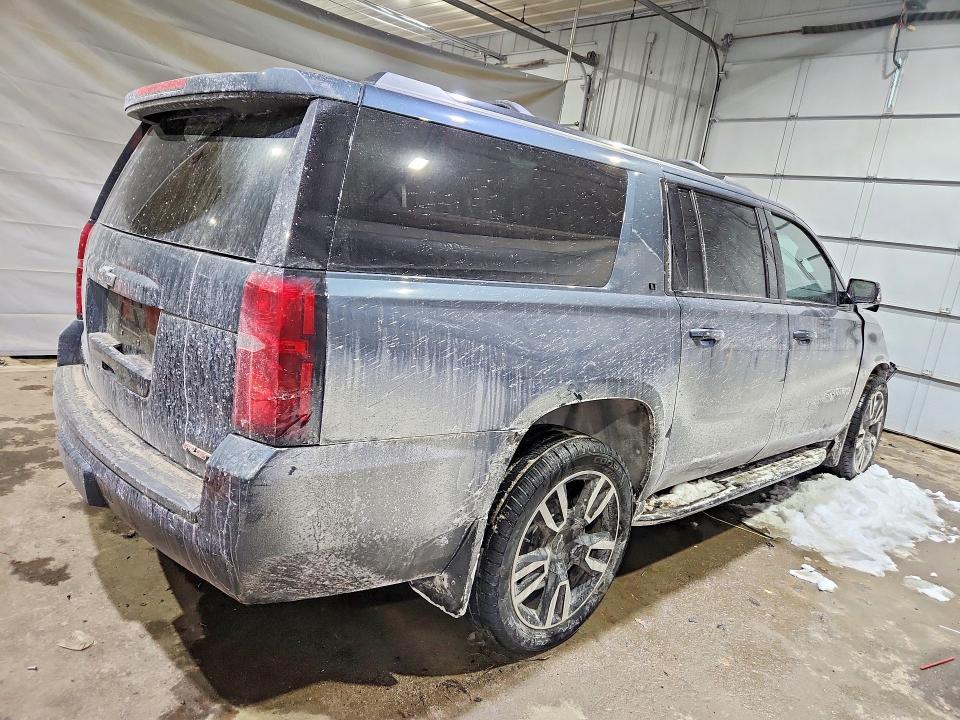 Photo 3 from auction – 2019 CHEVROLET SUBURBAN with VIN 1GNSKHKC2KR360806