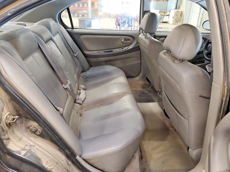 Фото 10 с аукциона – 2001 NISSAN MAXIMA с VIN JN1CA31A81T105844