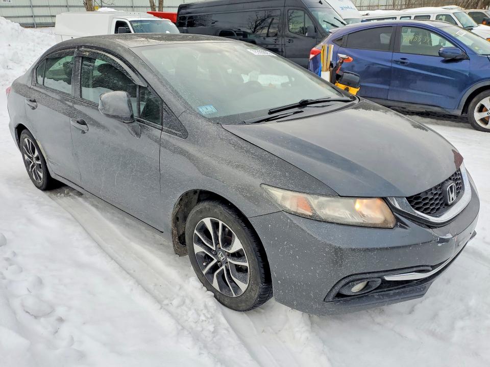 Photo 4 from auction – 2013 HONDA CIVIC with VIN 2HGFB2F56DH572244