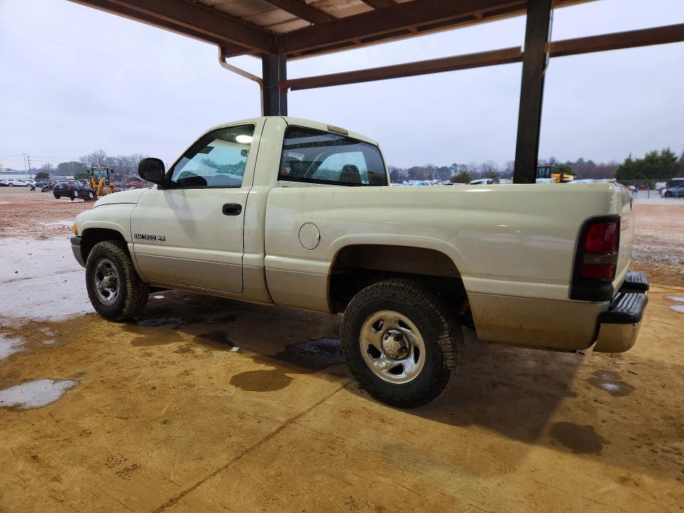 Photo 2 from auction – 2000 DODGE RAM 1500 with VIN 1B7HC16X7YS569044