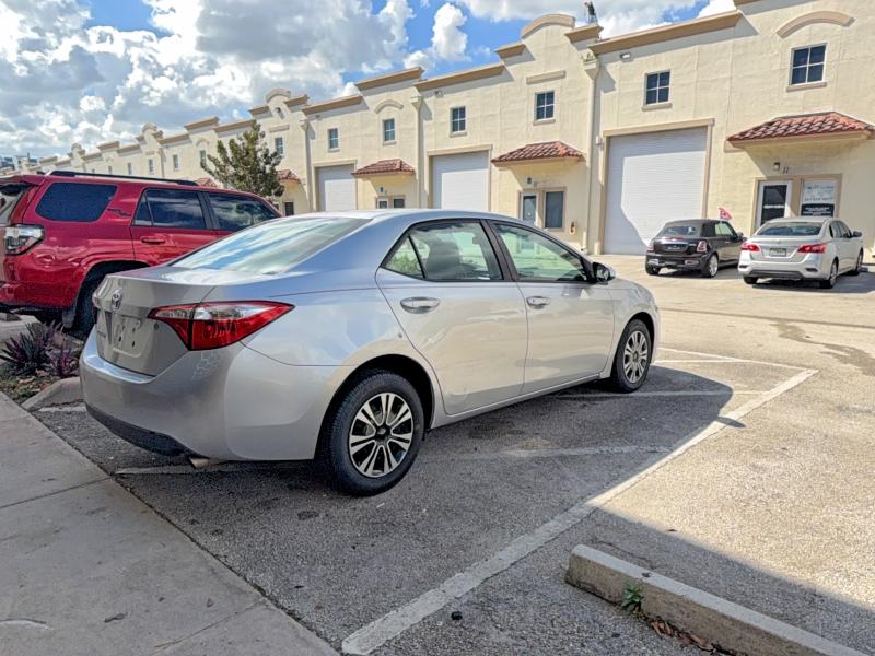 Photo 4 from auction – 2014 TOYOTA COROLLA with VIN 2T1BURHE6EC200833
