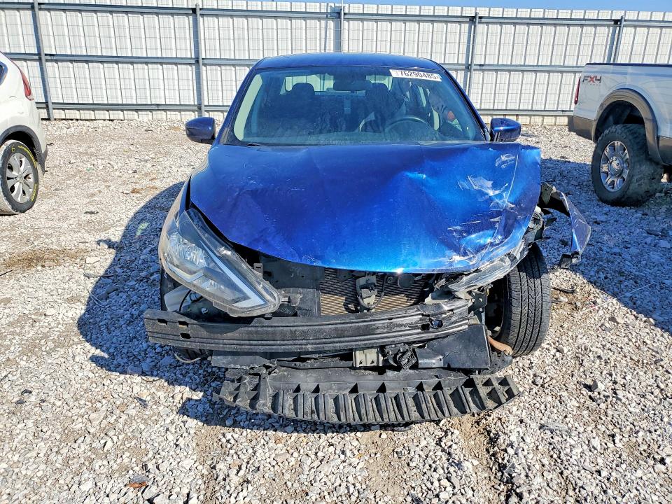 Photo 5 from auction – 2019 NISSAN SENTRA with VIN 3N1AB7APXKY220177
