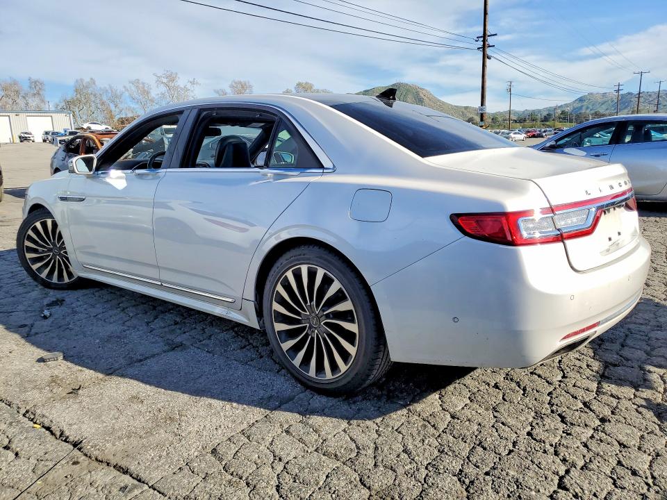 Photo 2 from auction – 2019 LINCOLN CONTINENTAL with VIN 1LN6L9AP0K5602402