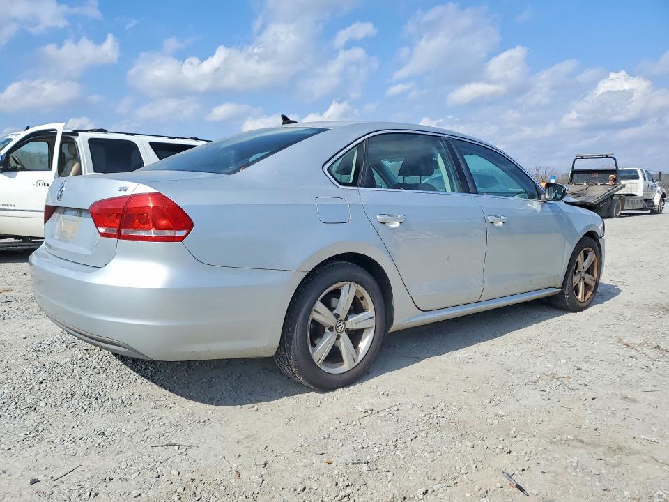 Photo 3 from auction – 2012 VOLKSWAGEN PASSAT with VIN 1VWBP7A31CC022367
