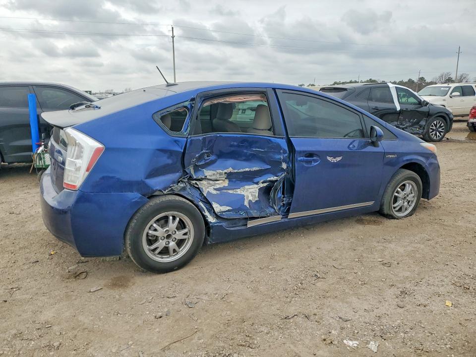 Photo 3 from auction – 2011 TOYOTA PRIUS with VIN JTDKN3DU9B0290220