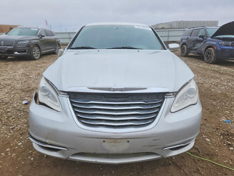 Photo 5 from auction – 2012 CHRYSLER 200 with VIN 1C3CCBAB2CN318407