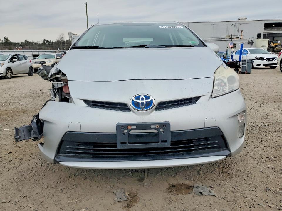 Photo 5 from auction – 2012 TOYOTA PRIUS with VIN JTDKN3DU4C5450265