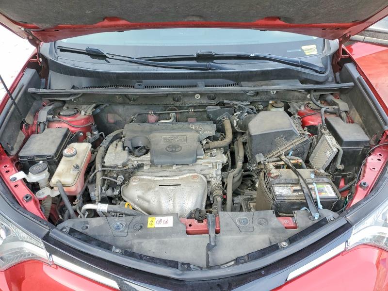 Photo 12 from auction – 2017 TOYOTA RAV4 with VIN JTMBFREV1HJ117706