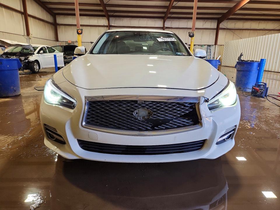 Photo 5 from auction – 2017 INFINITI Q50 with VIN JN1EV7AR9HM836314