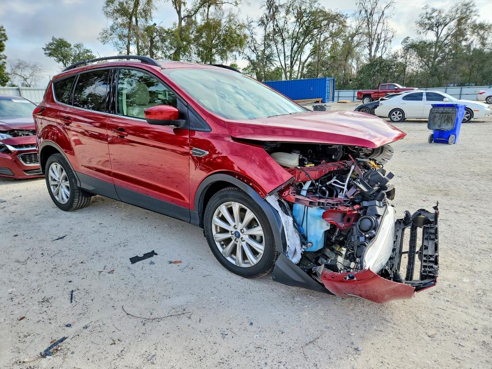 Photo 4 from auction – 2019 FORD ESCAPE with VIN 1FMCU0HD1KUA50535