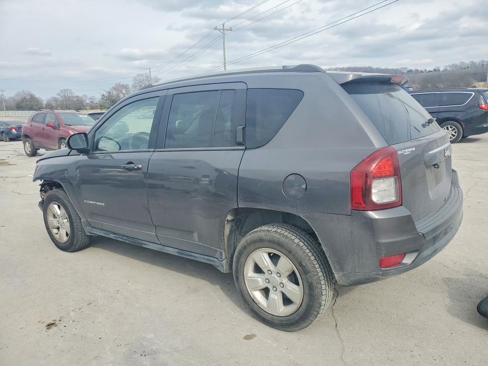 Photo 2 from auction – 2015 JEEP COMPASS with VIN 1C4NJCBA4FD235657