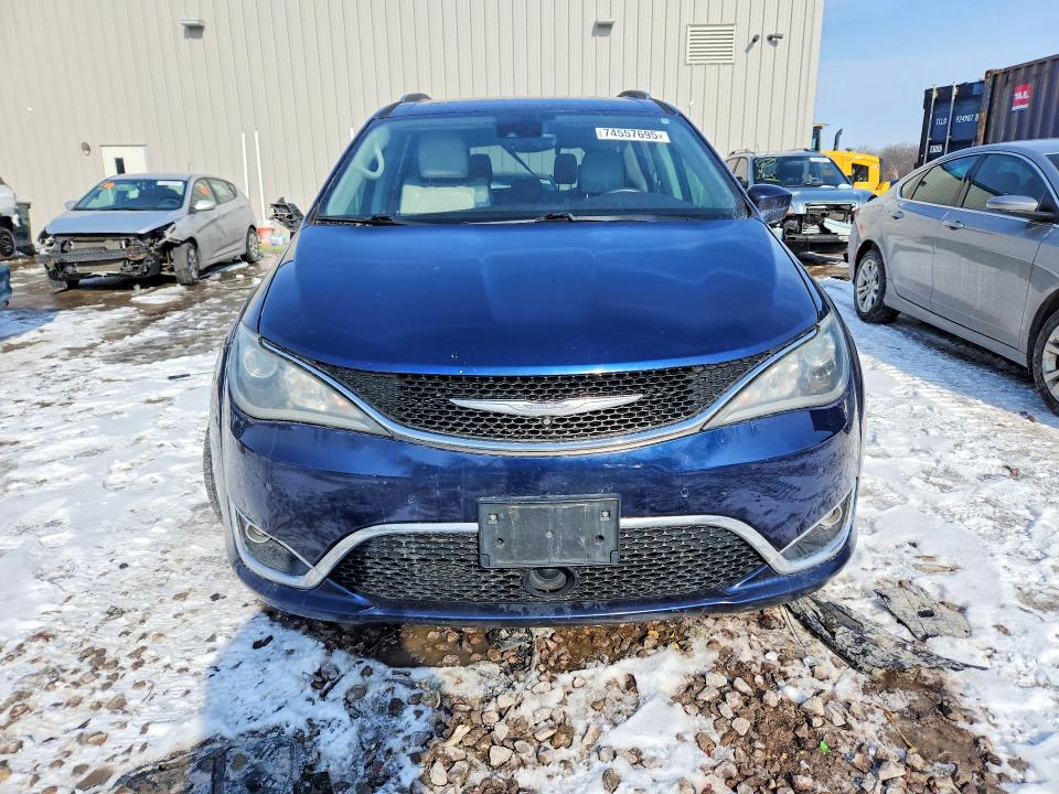 Photo 5 from auction – 2017 CHRYSLER PACIFICA T with VIN 2C4RC1EG0HR778438