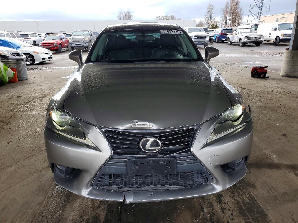 Photo 5 from auction – 2014 LEXUS IS with VIN JTHBF1D20E5040693