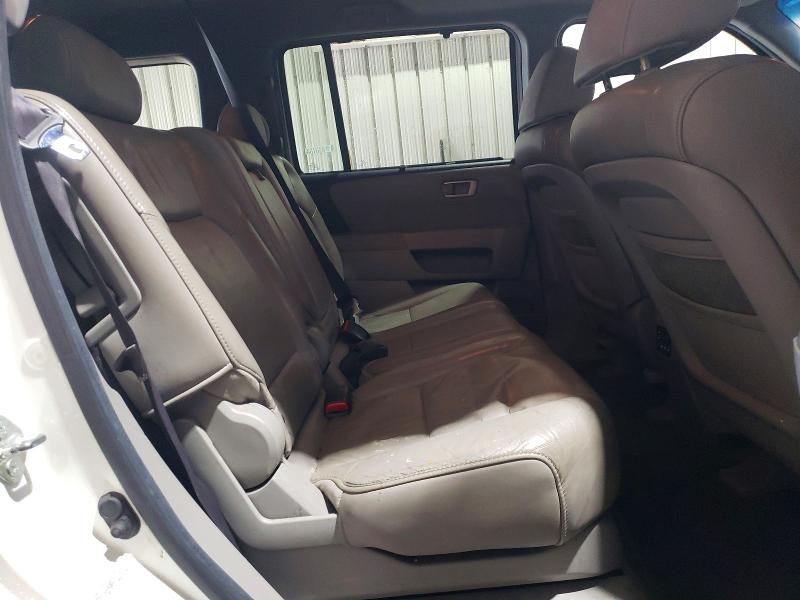 Photo 11 from auction – 2011 HONDA PILOT TOUR with VIN 5FNYF4H90BB104150