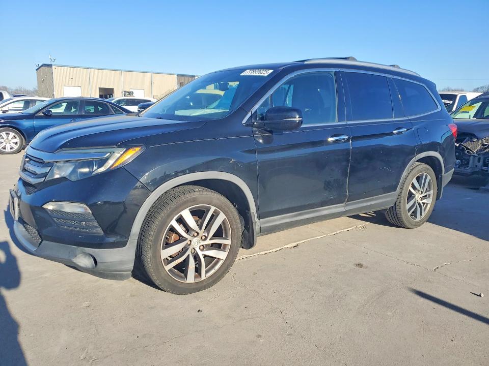 HONDA PILOT 2017 z numerem VIN 5FNYF5H92HB016215 - Zdjęcie z aukcji
