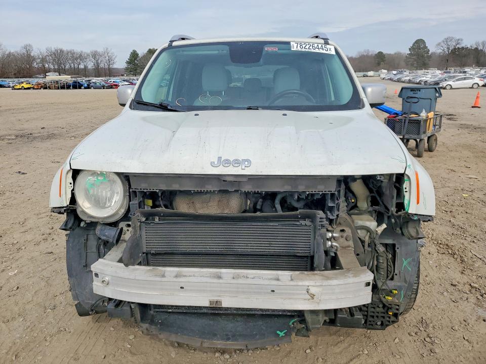 Photo 5 from auction – 2016 JEEP RENEGADE with VIN ZACCJADT4GPC78960