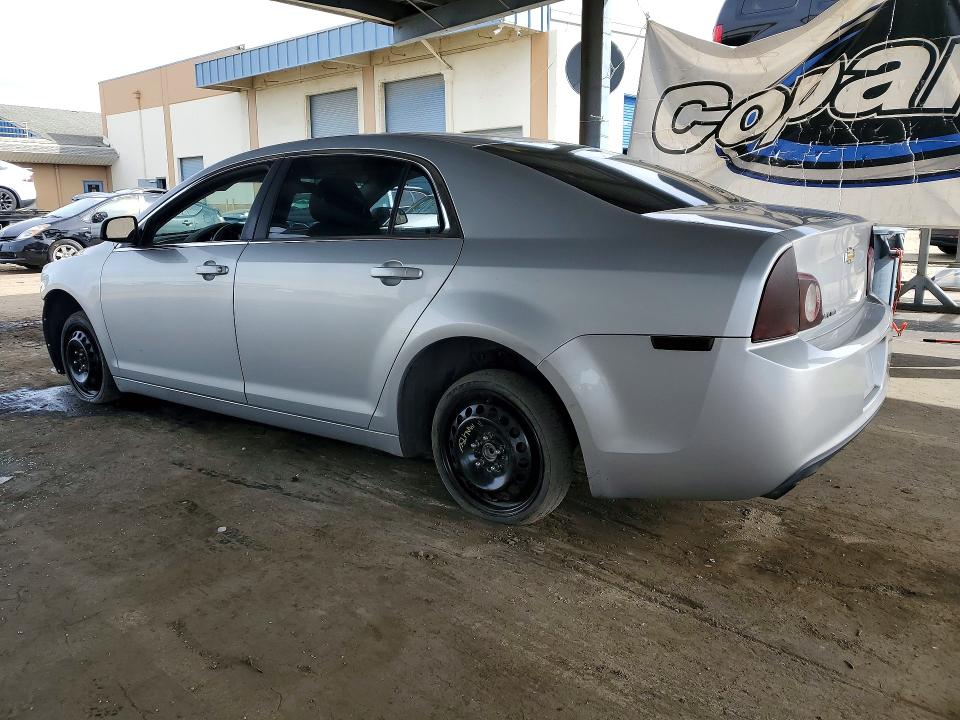 Zdjęcie 2 z aukcji – 2011 CHEVROLET MALIBU z VIN 1G1ZA5E14BF205106