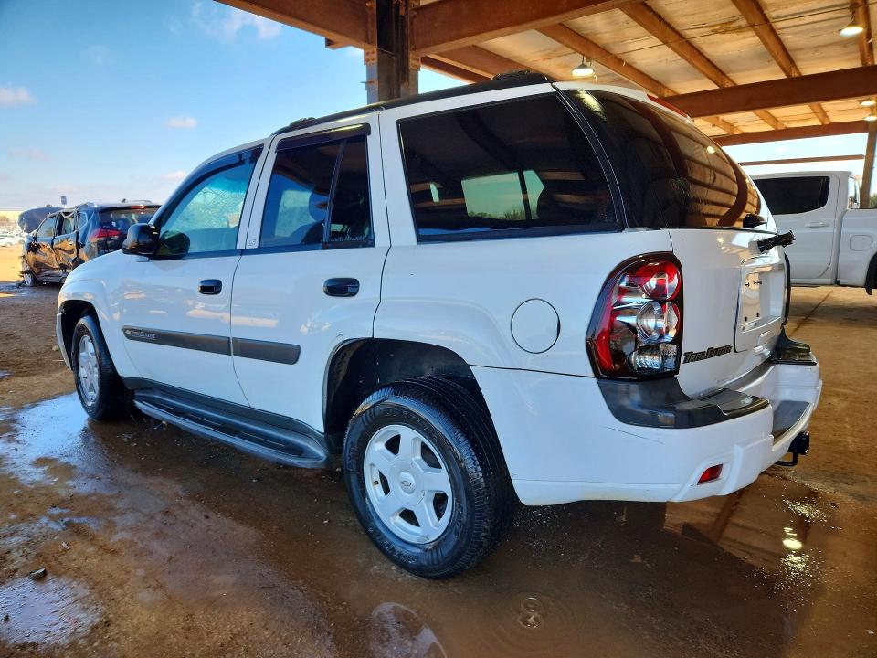 Photo 2 from auction – 2003 CHEVROLET TRAILBLAZE with VIN 1GNDS13S632177943