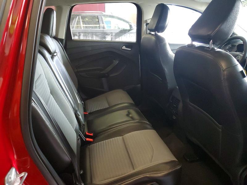 Photo 11 from auction – 2018 FORD ESCAPE SE with VIN 1FMCU9GD0JUB71626