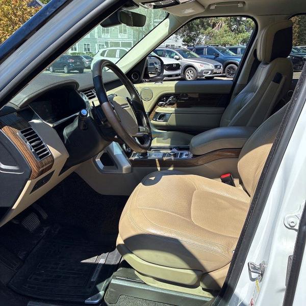 Photo 12 from auction – 2019 LAND ROVER RANGE ROVE with VIN SALGS2SV9KA518093