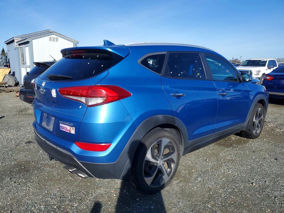 Photo 3 from auction – 2016 HYUNDAI TUCSON with VIN KM8J33A23GU230157