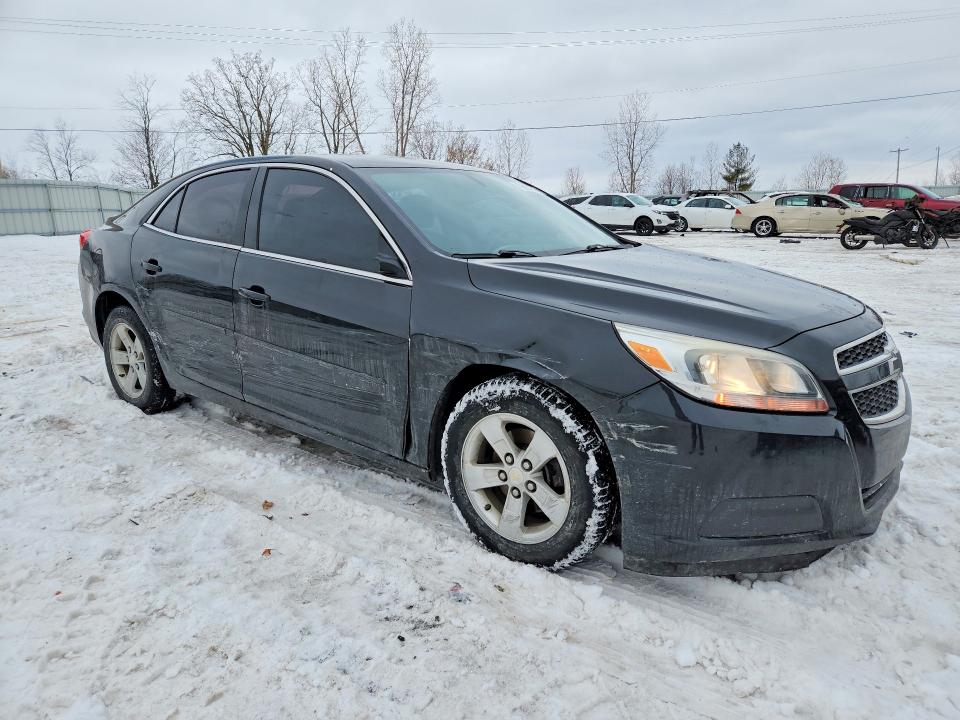 Photo 4 from auction – 2013 CHEVROLET MALIBU LS with VIN 1G11B5SA1DF323812