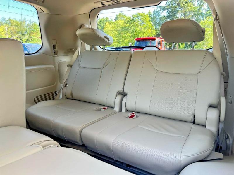 Photo 10 from auction – 2013 LEXUS LX 570 with VIN JTJHY7AX9D4100674