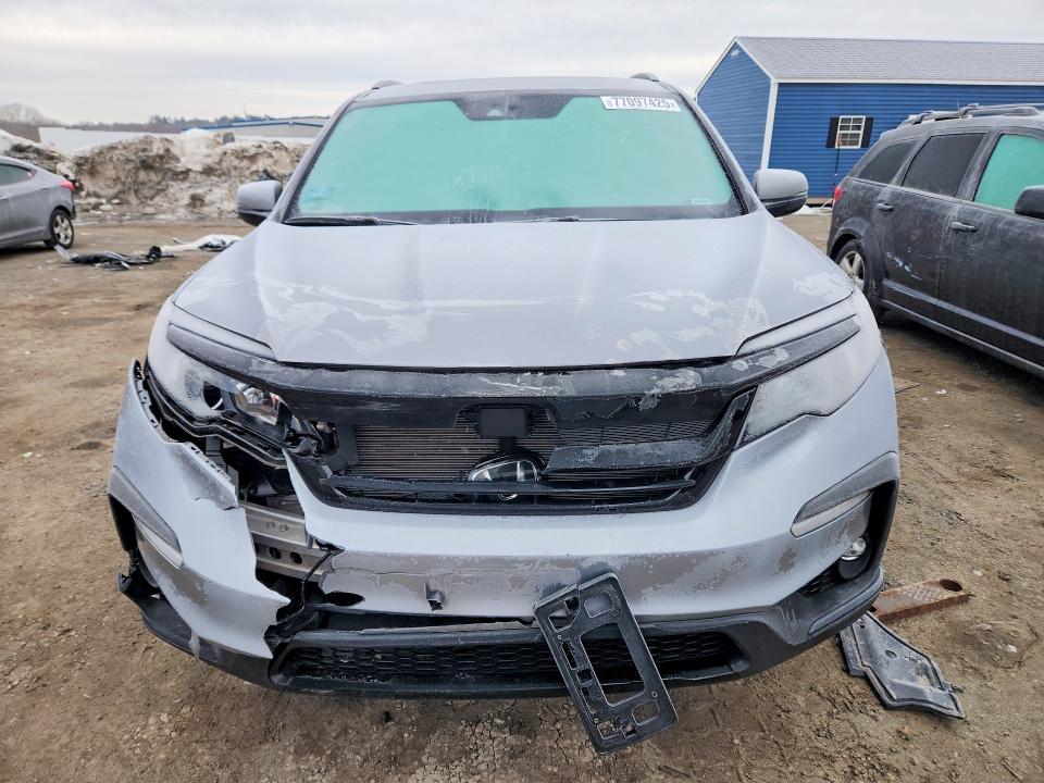 Photo 5 from auction – 2022 HONDA PILOT with VIN 5FNYF6H27NB086717
