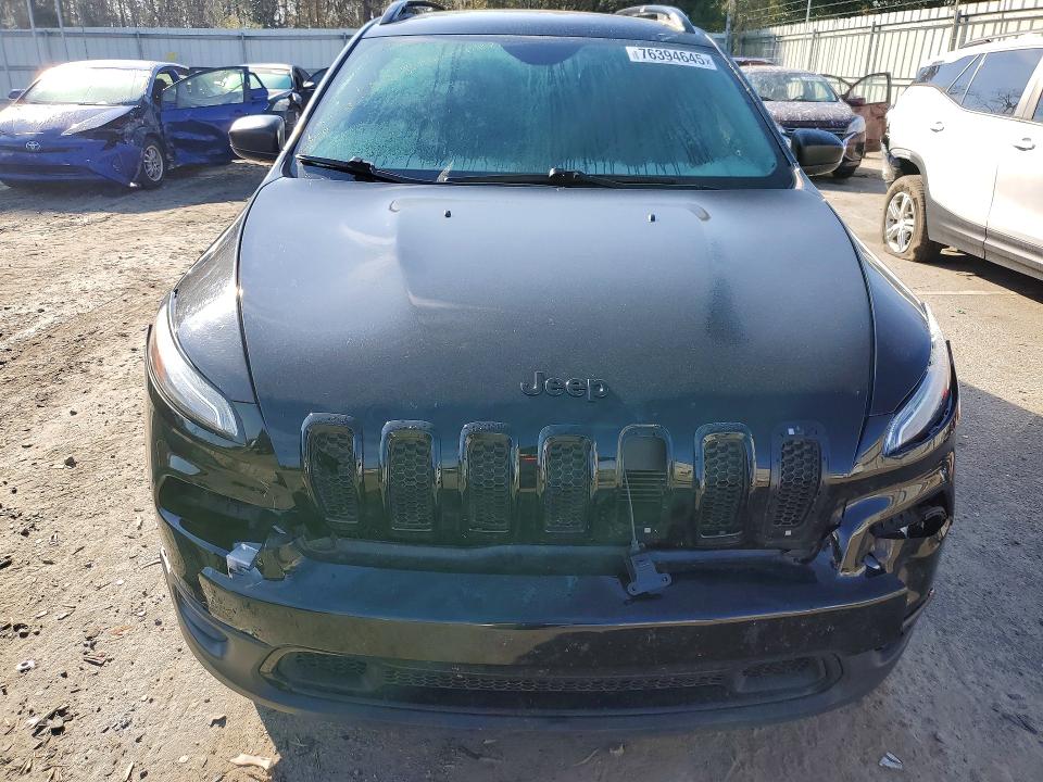 Photo 5 from auction – 2017 JEEP CHEROKEE S with VIN 1C4PJLAB4HW644641