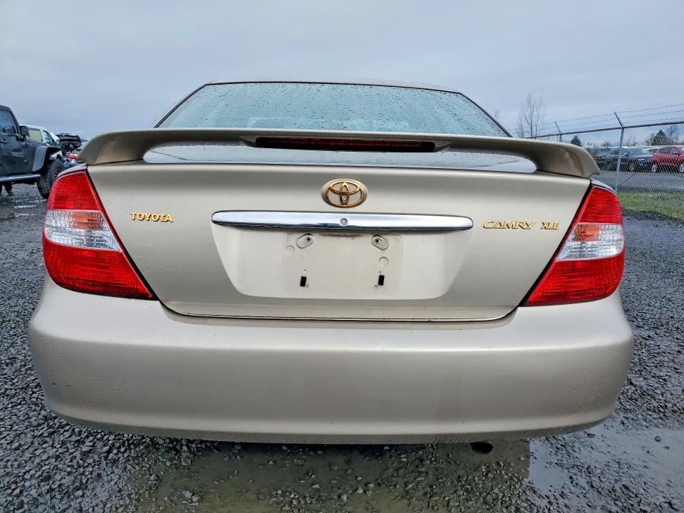 Photo 6 from auction – 2003 TOYOTA CAMRY with VIN JTDBE32K530149521