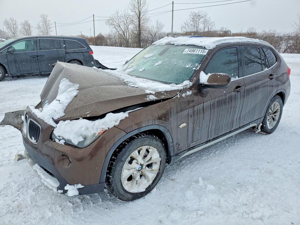 BMW X1 XDRIVE2 2012 مع رقم تعريف المركبة WBAVL1C56CVR79019 - صورة من المزاد
