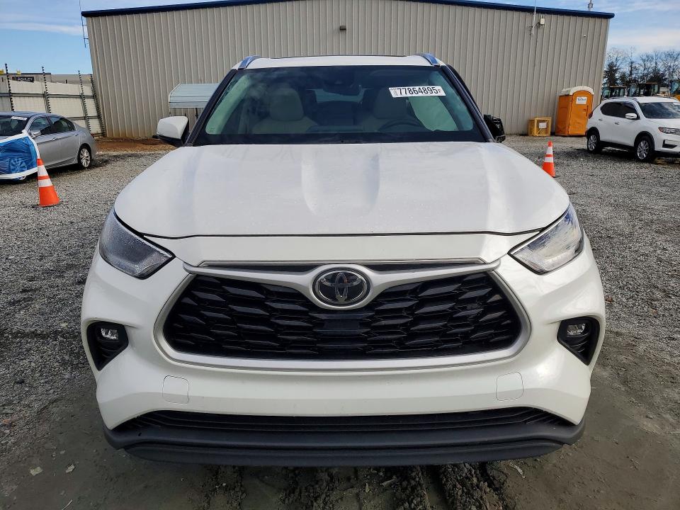 Photo 5 from auction – 2021 TOYOTA HIGHLANDER with VIN 5TDGZRAH6MS078489
