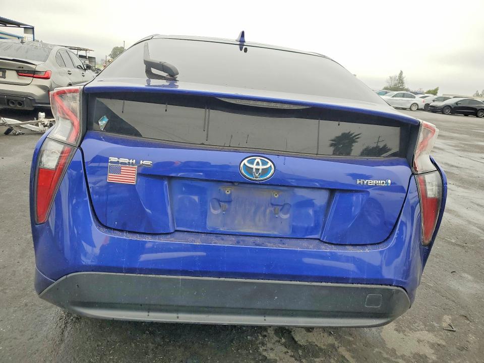 Photo 6 from auction – 2017 TOYOTA PRIUS with VIN JTDKBRFU4H3539782