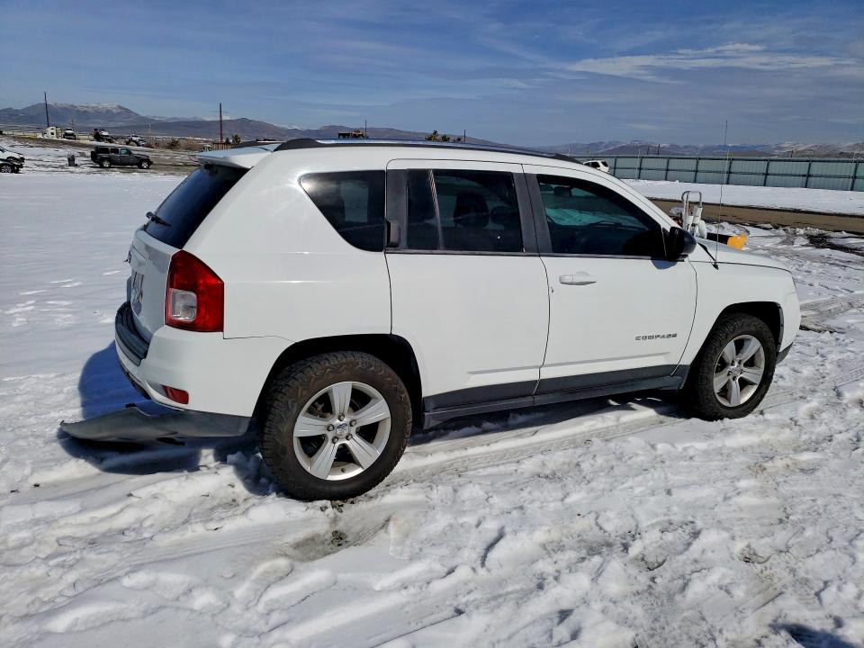 Photo 3 from auction – 2012 JEEP COMPASS with VIN 1C4NJDBB2CD591096