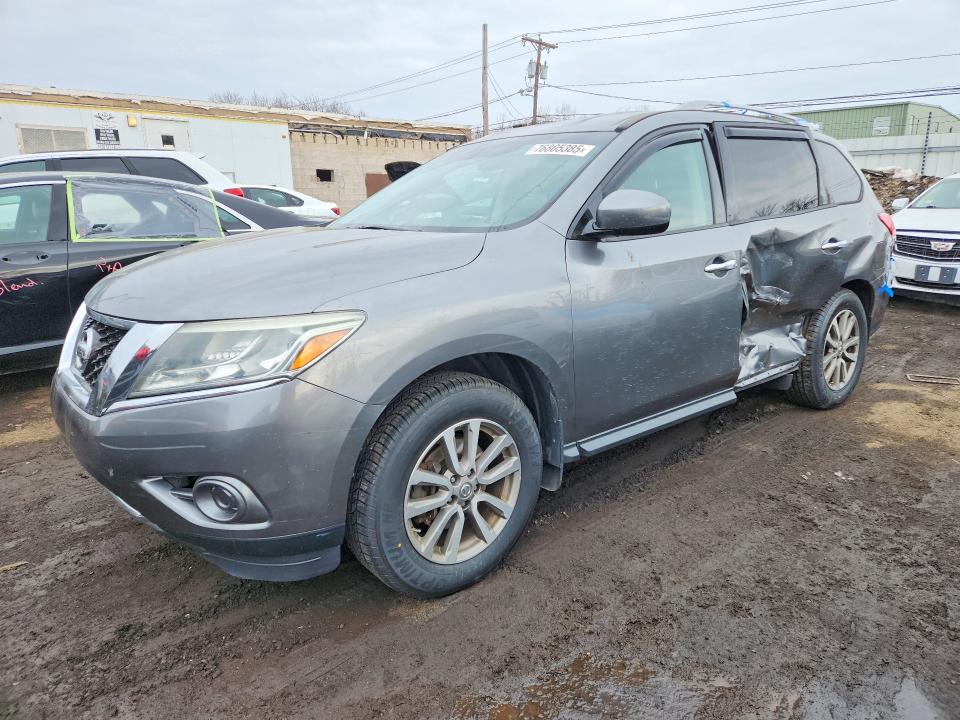 NISSAN PATHFINDER 2015 with VIN 5N1AR2MMXFC692502 - Photo from auction