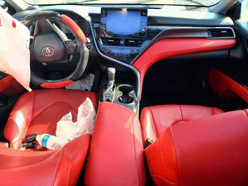 Photo 8 from auction – 2021 TOYOTA CAMRY XSE with VIN 4T1K61AK2MU596378