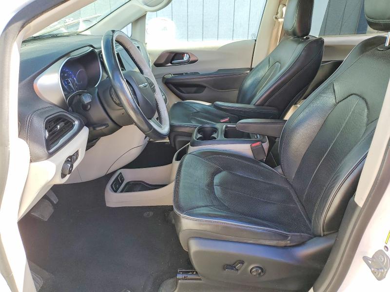 Photo 7 from auction – 2018 CHRYSLER PACIFICA with VIN 2C4RC1GG9JR246012