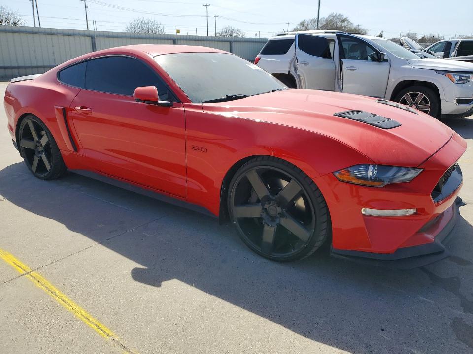 صورة رقم 4 من المزاد - 2019 FORD MUSTANG مع VIN 1FA6P8CF8K5204318