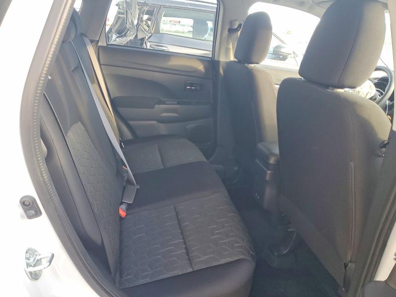 Photo 11 from auction – 2026 MITSUBISHI OUTLANDER with VIN JA4ARUAU1TU008036