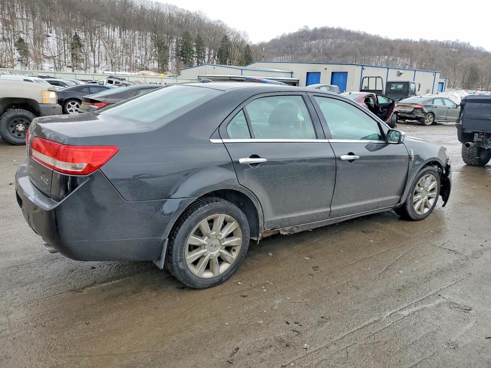 Photo 3 from auction – 2011 LINCOLN MKZ with VIN 3LNHL2GC6BR761216