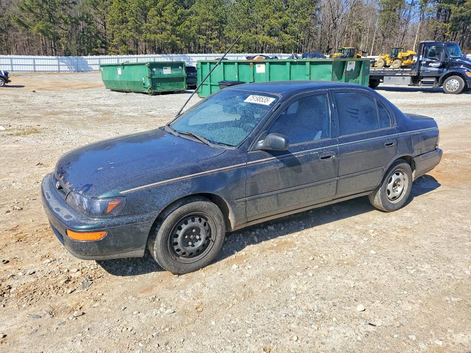 TOYOTA COROLLA 1996 with VIN 1NXBA02E6TZ460321 - Photo from auction