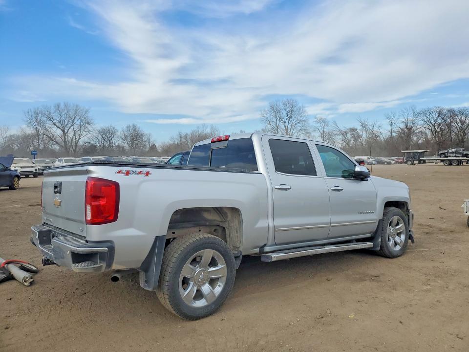 Photo 3 from auction – 2017 CHEVROLET SILVERADO with VIN 3GCUKSEC1HG361111