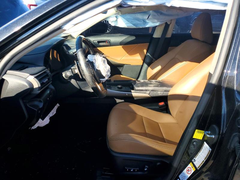Photo 7 from auction – 2017 LEXUS IS with VIN JTHCM1D29H5025270