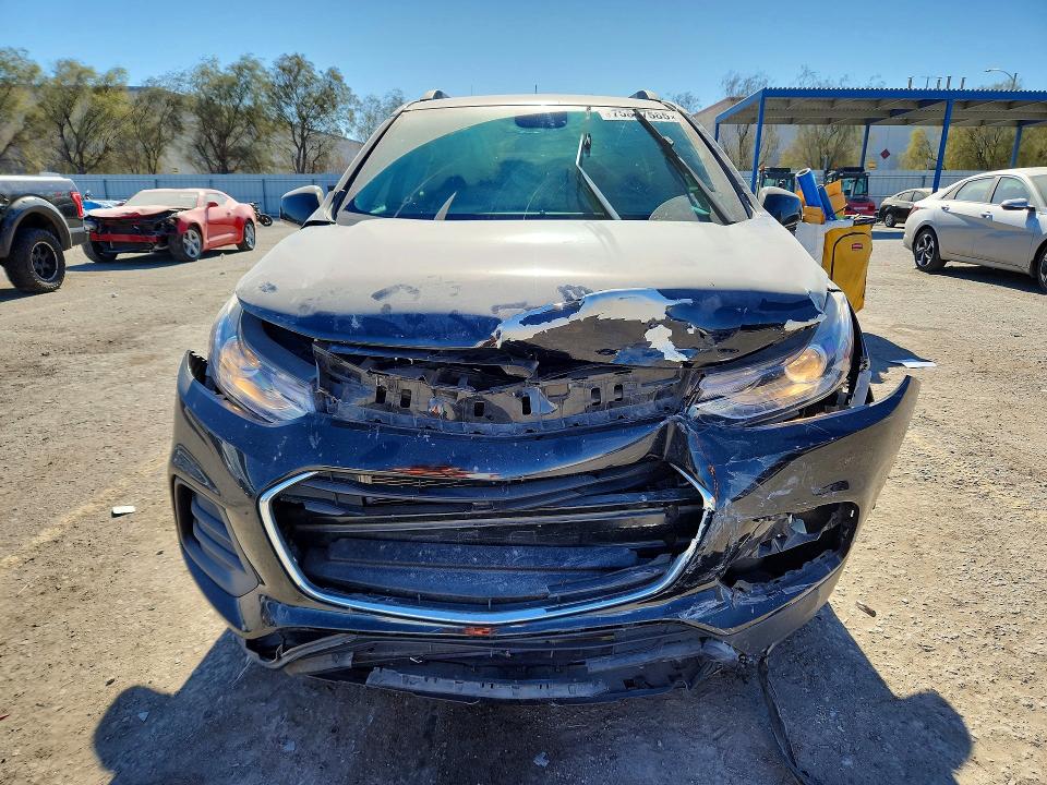 Photo 5 from auction – 2021 CHEVROLET TRAX with VIN KL7CJLSB3MB323461
