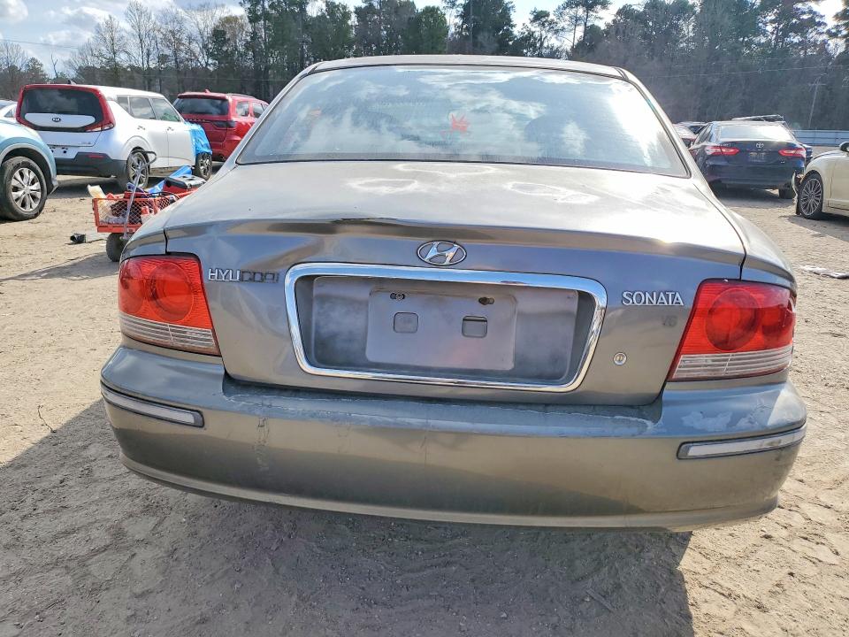 Photo 6 from auction – 2004 HYUNDAI SONATA with VIN KMHWF35H34A005827