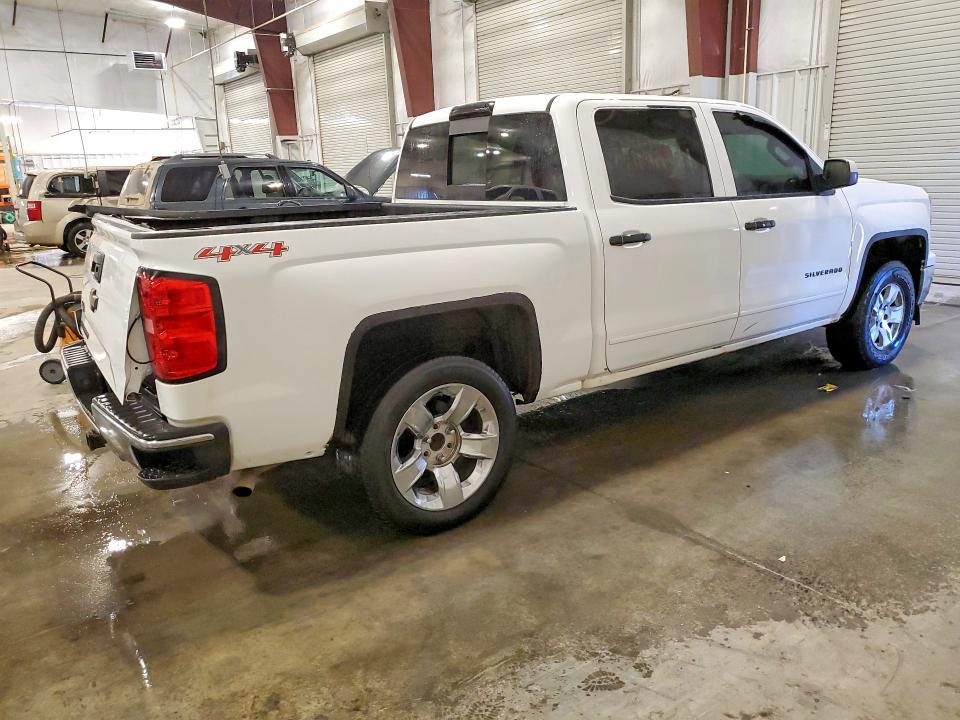 Photo 3 from auction – 2015 CHEVROLET SILVERADO with VIN 3GCUKREH9FG377834