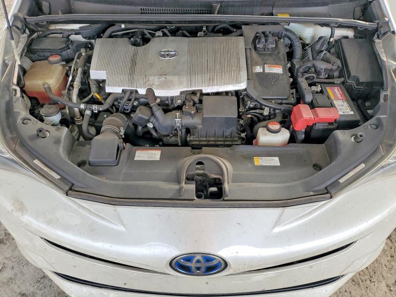 Photo 11 from auction – 2016 TOYOTA PRIUS with VIN JTDKARFU1G3004409