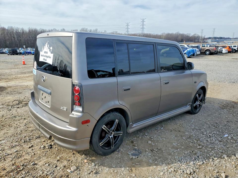Photo 3 from auction – 2006 TOYOTA SCION with VIN JTLKT324964117325