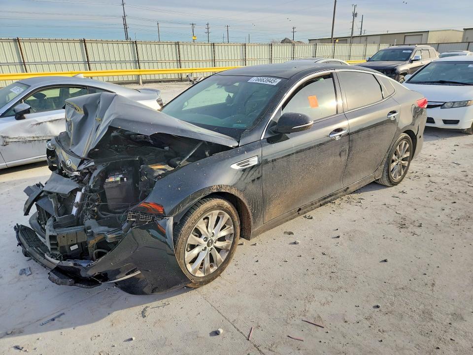 Foto 1 de la subasta – 2017 KIA OPTIMA con VIN 5XXGU4L39HG158282