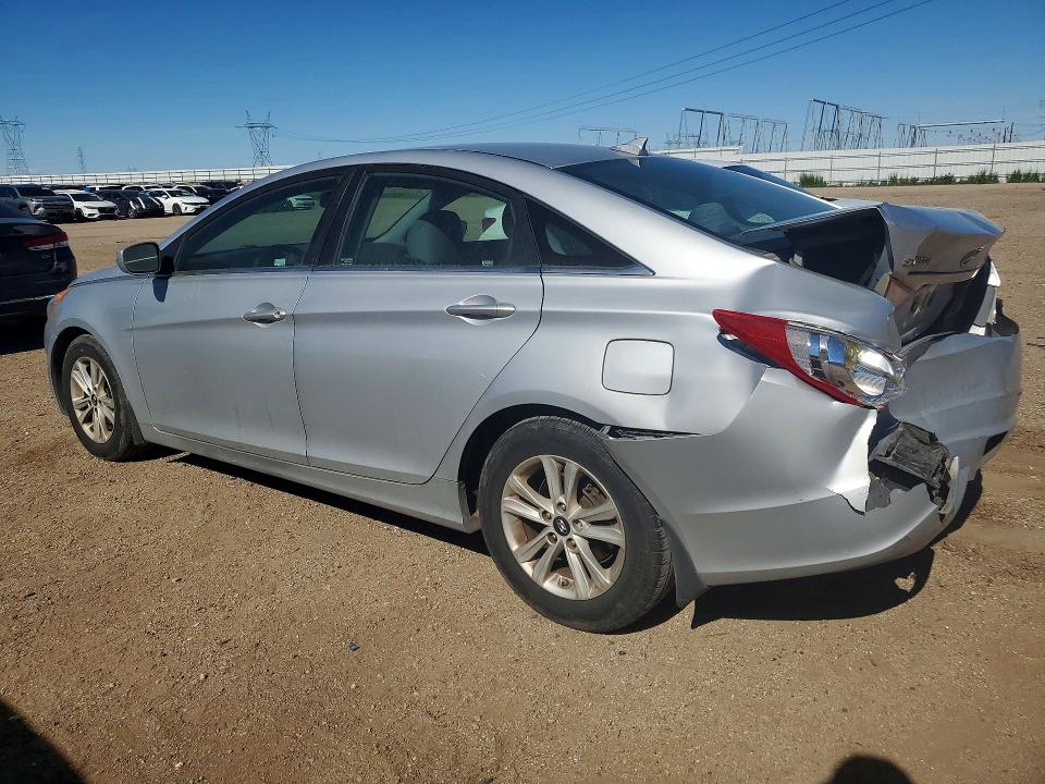 Photo 2 from auction – 2013 HYUNDAI SONATA GLS with VIN 5NPEB4AC8DH620443